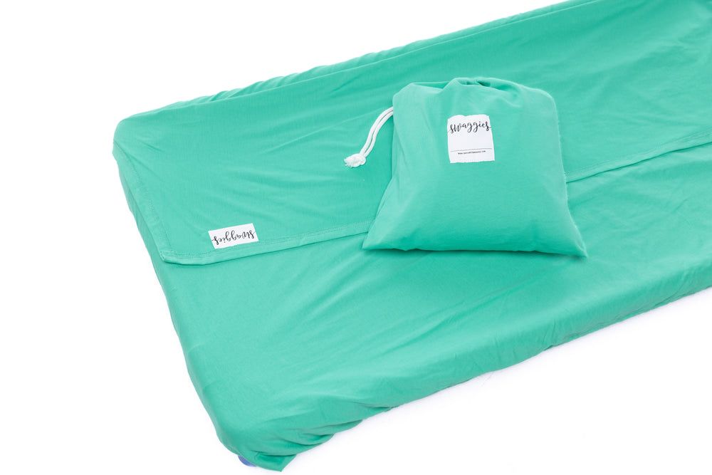 BRIGHT GREEN DAYCARE SHEET SET