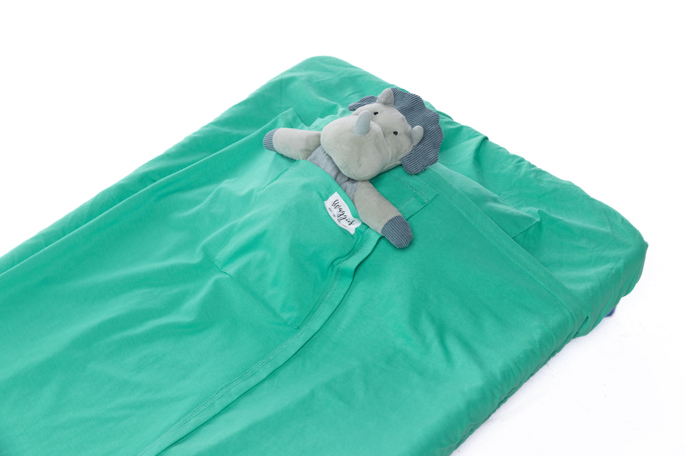 BRIGHT GREEN DAYCARE SHEET SET