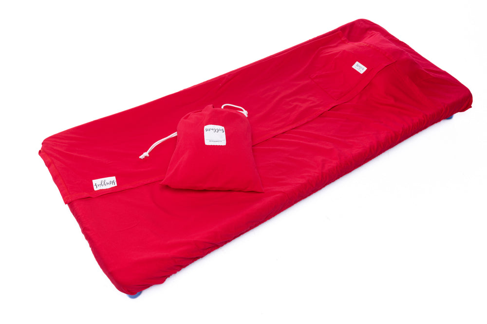 BRIGHT RED DAYCARE SHEET SET