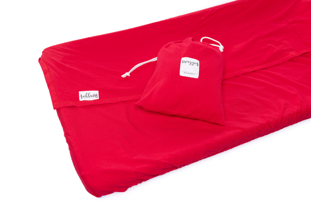 BRIGHT RED DAYCARE SHEET SET