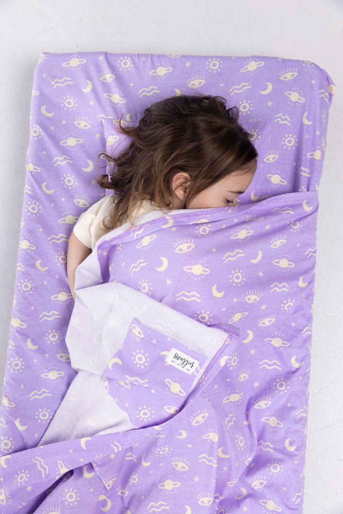 COSMIC BLOOM DAYCARE SHEET SET