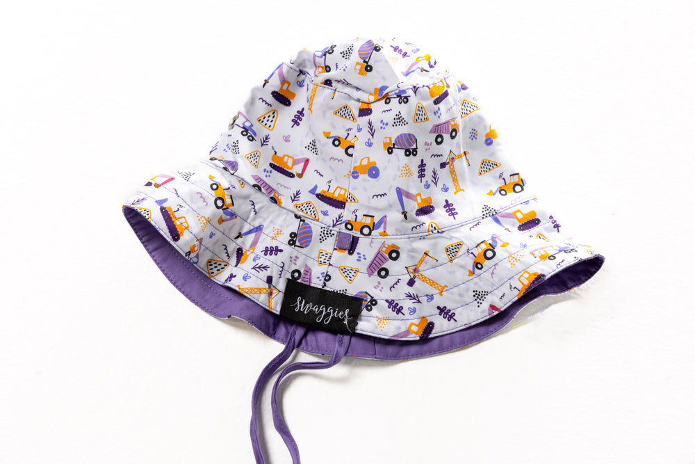 CRASH CONSTRUCTION REVERSIBLE HAT