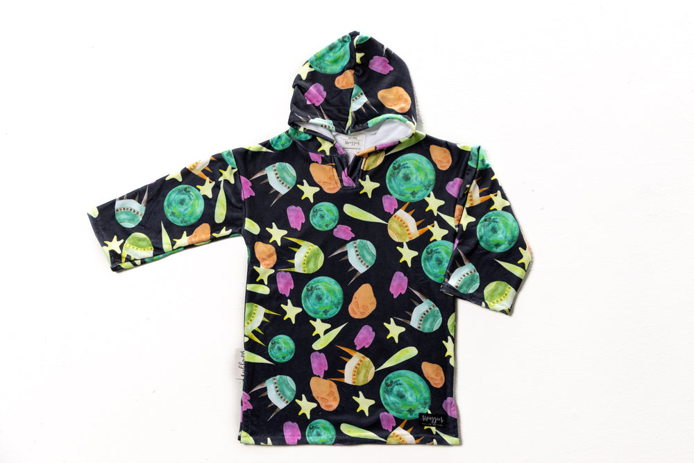FACTORY SECONDS: TO INFINITY & BEYOND HOODED TOWEL