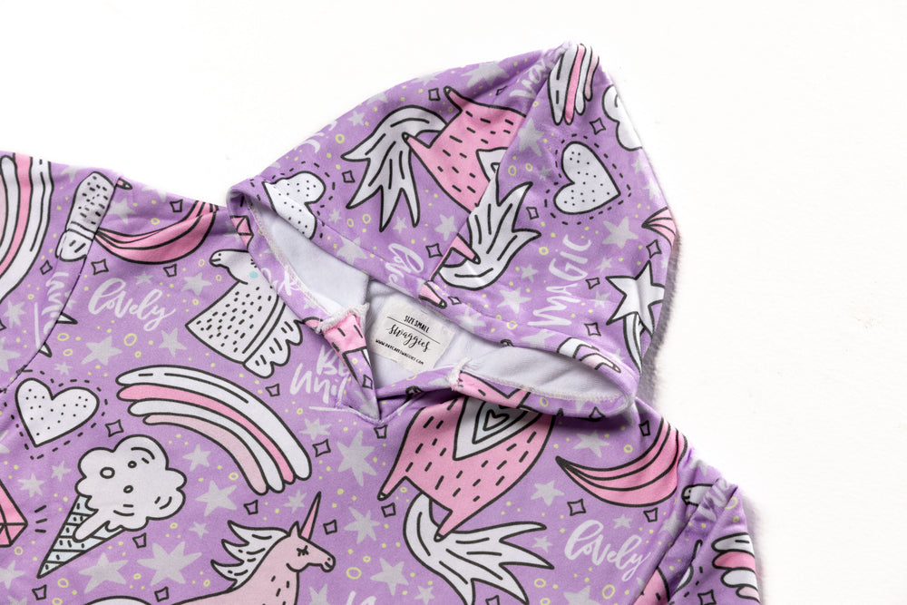 FACTORY SECONDS: UNICORN MAGIC HOODED TOWEL