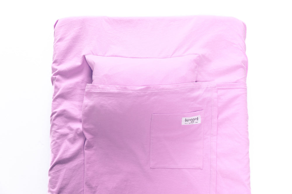 PRE ORDER LATE MAY - STRAWBERRY SHORTCAKE DAYCARE SHEET SET