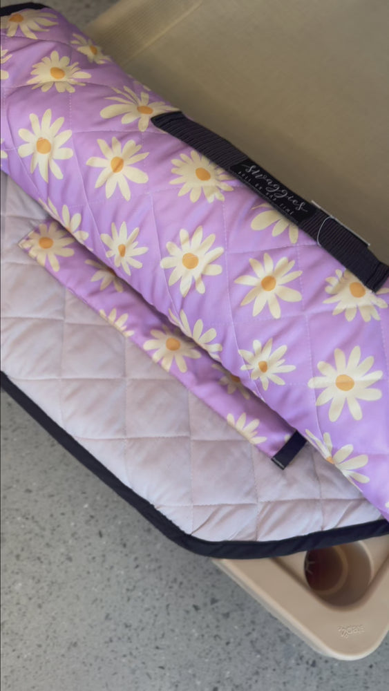 
            
                Load and play video in Gallery viewer, DAISY CHAINS DAYCARE BEDDING SWAGGIE
            
        