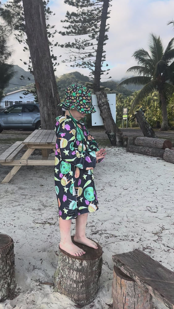 
            
                Load and play video in Gallery viewer, TO INFINITY &amp;amp; BEYOND HOODED TOWEL
            
        